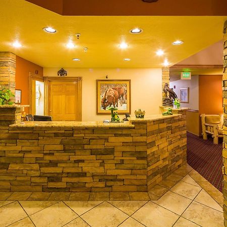 Alpine Inn & Suites Ганнисон Экстерьер фото