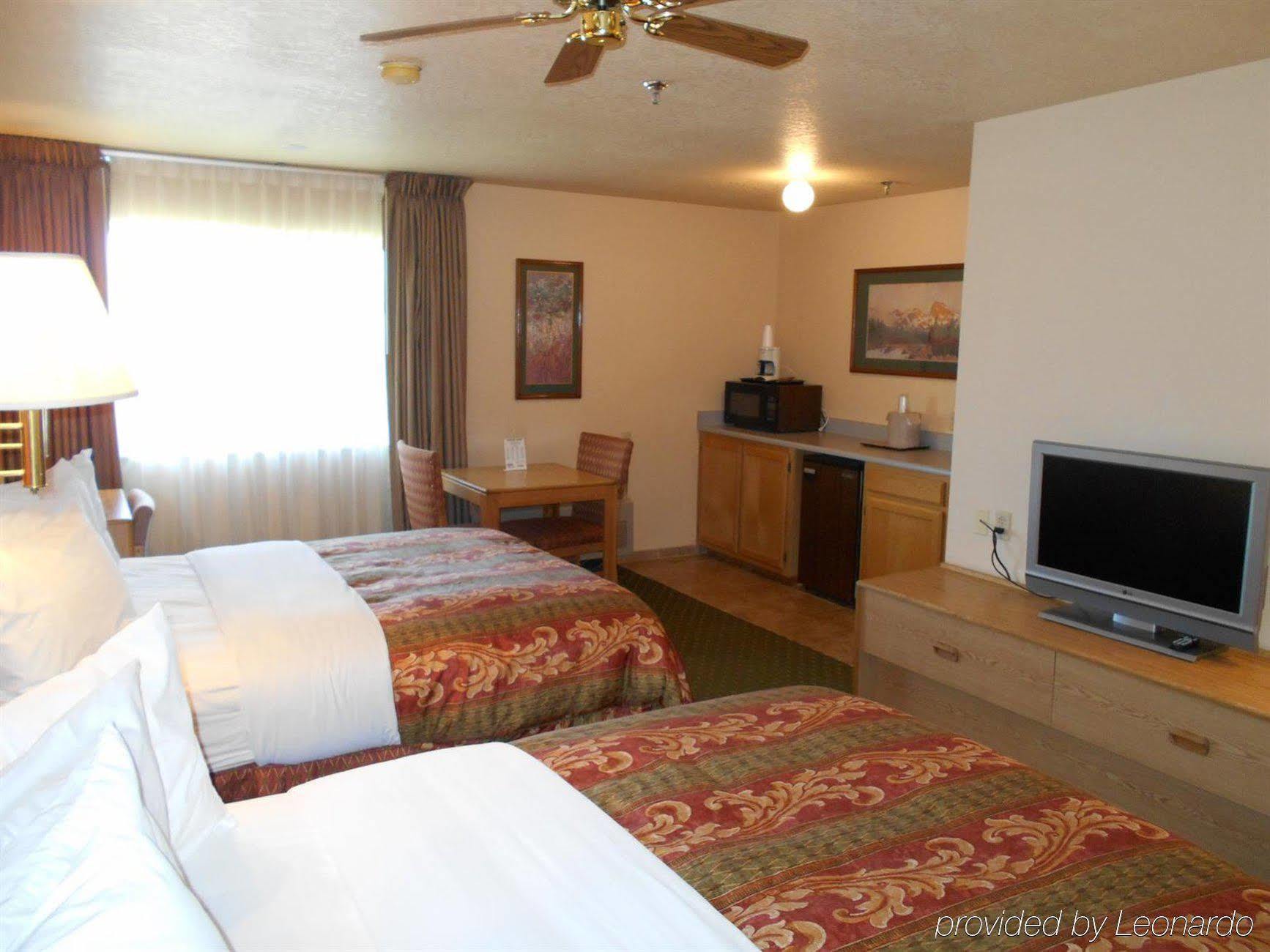 Alpine Inn & Suites Ганнисон Экстерьер фото