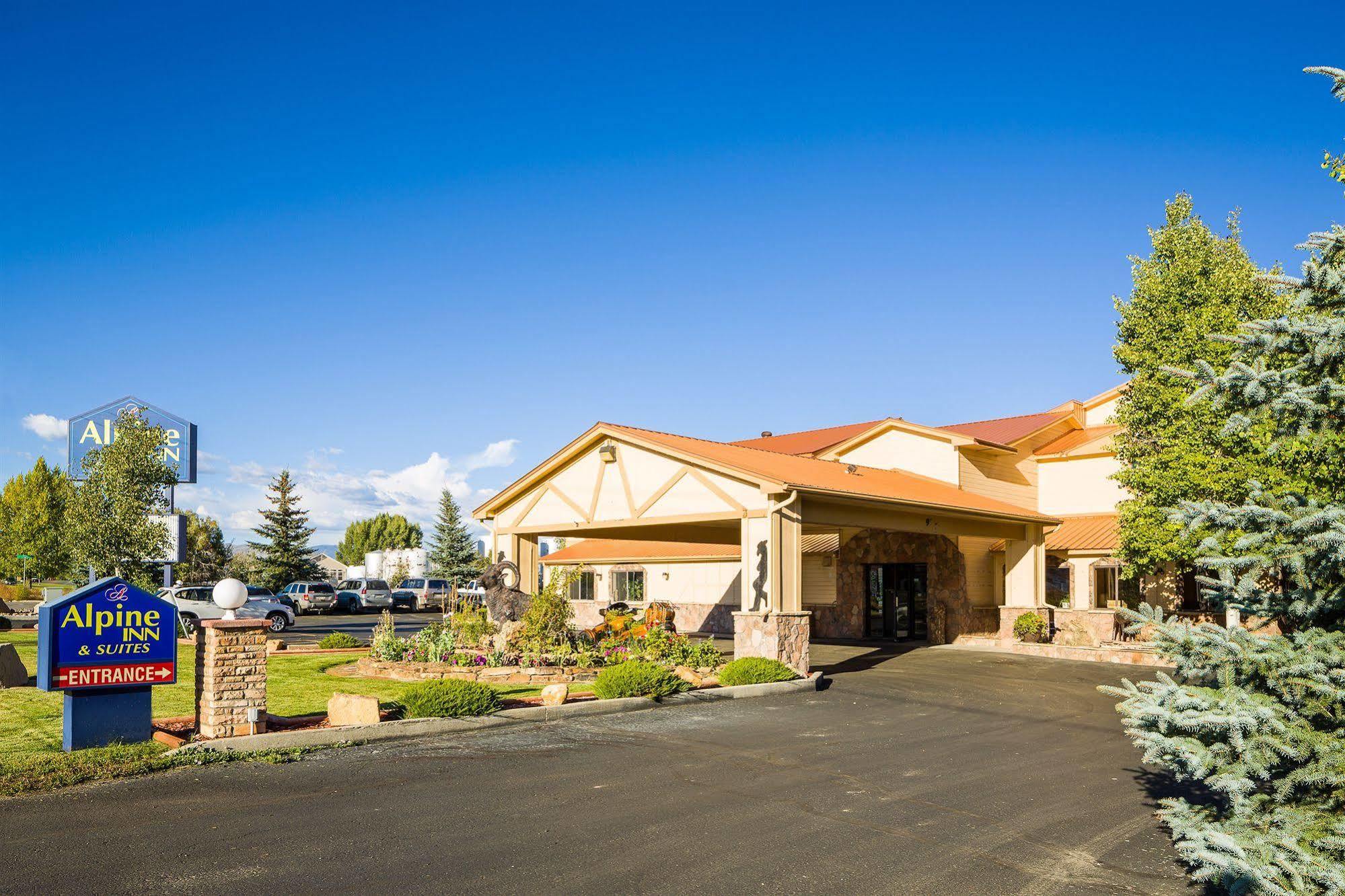 Alpine Inn & Suites Ганнисон Экстерьер фото