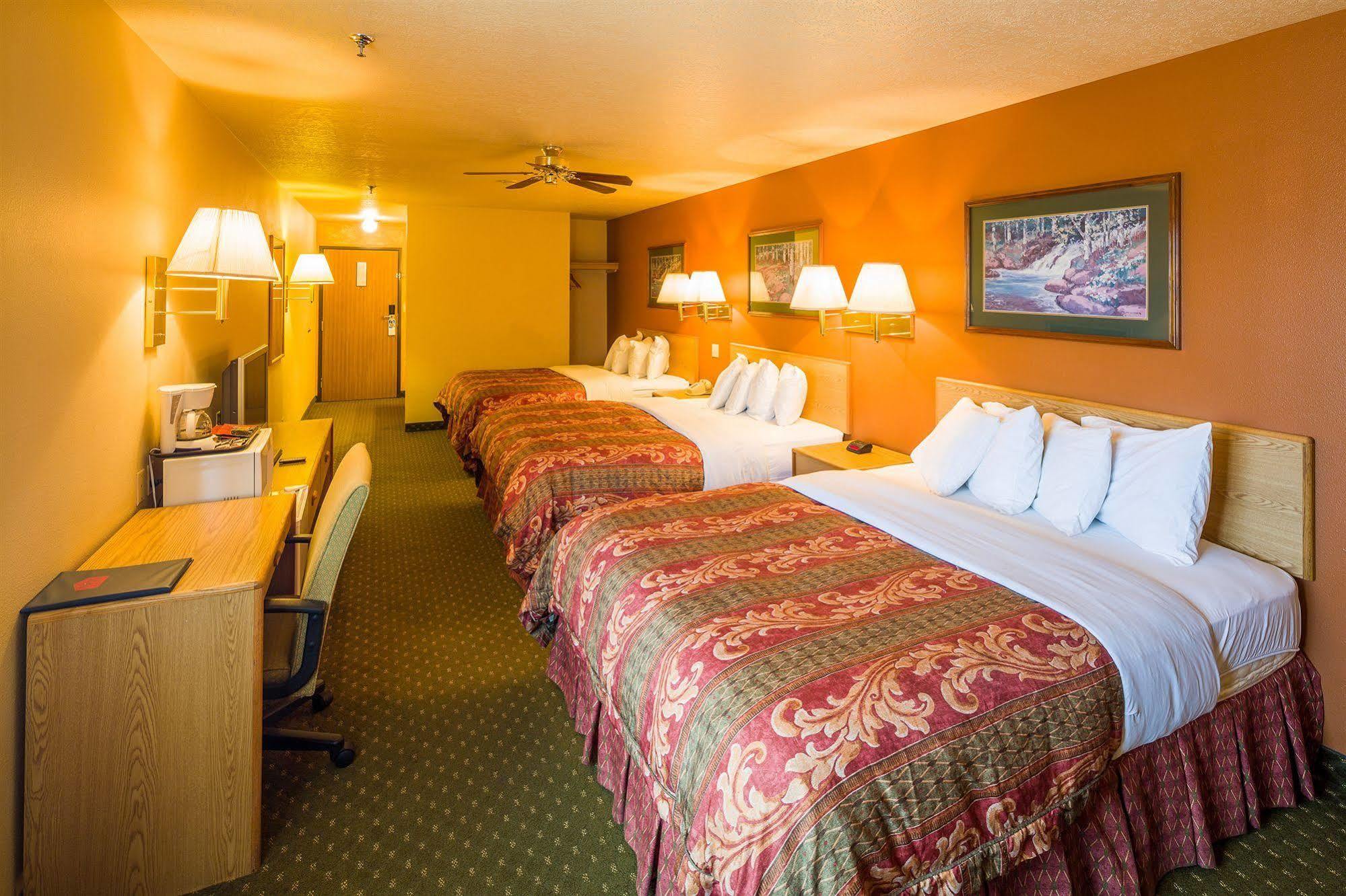 Alpine Inn & Suites Ганнисон Экстерьер фото