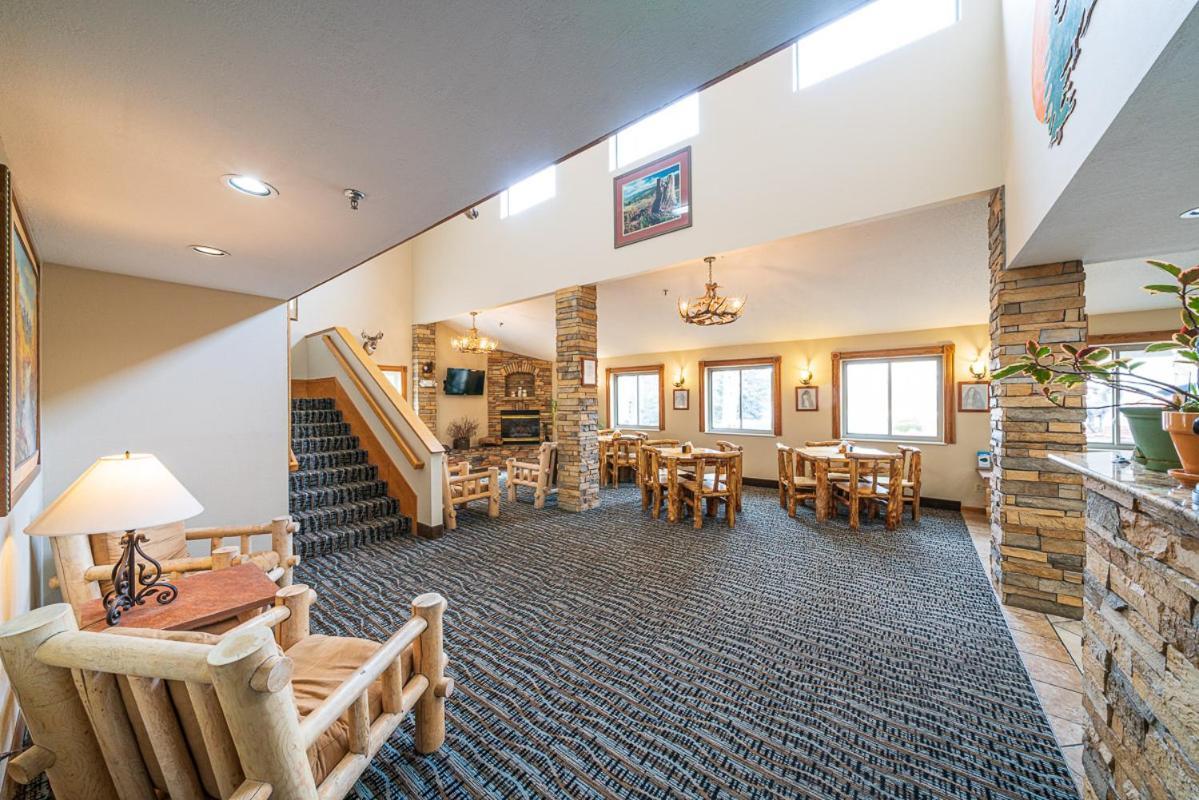 Alpine Inn & Suites Ганнисон Экстерьер фото