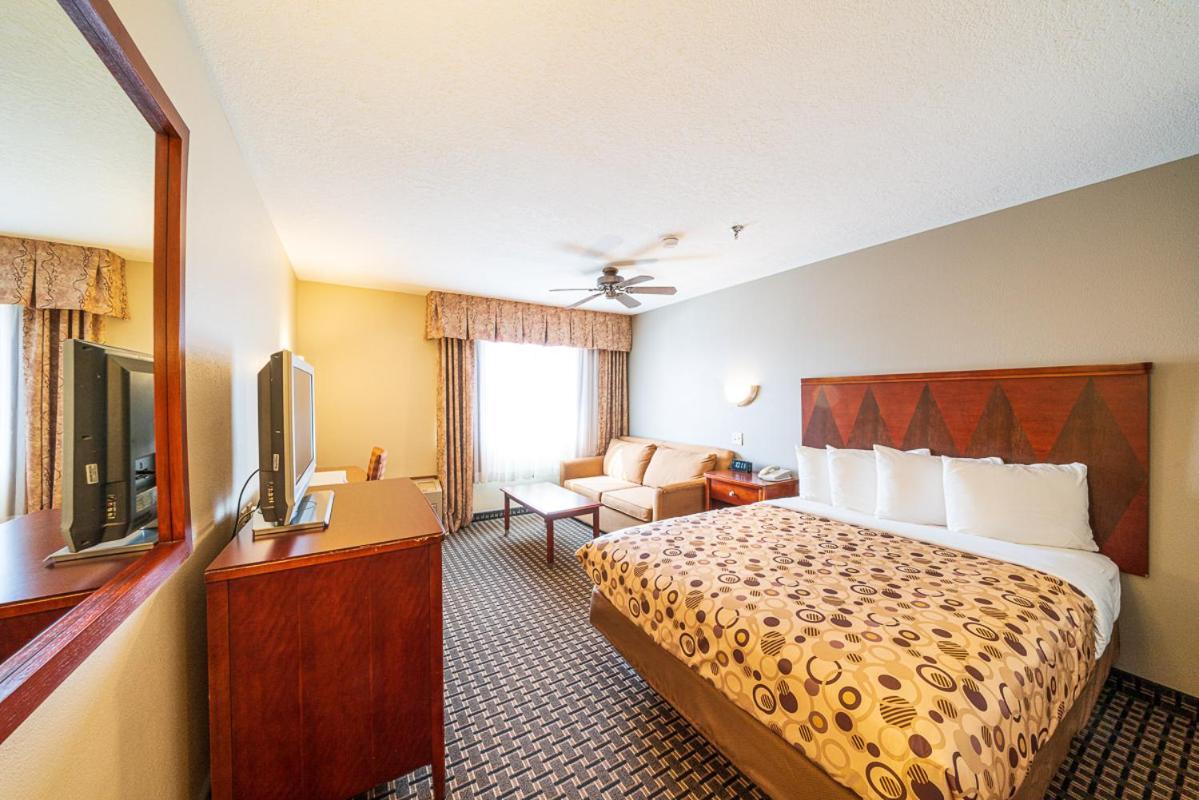 Alpine Inn & Suites Ганнисон Экстерьер фото